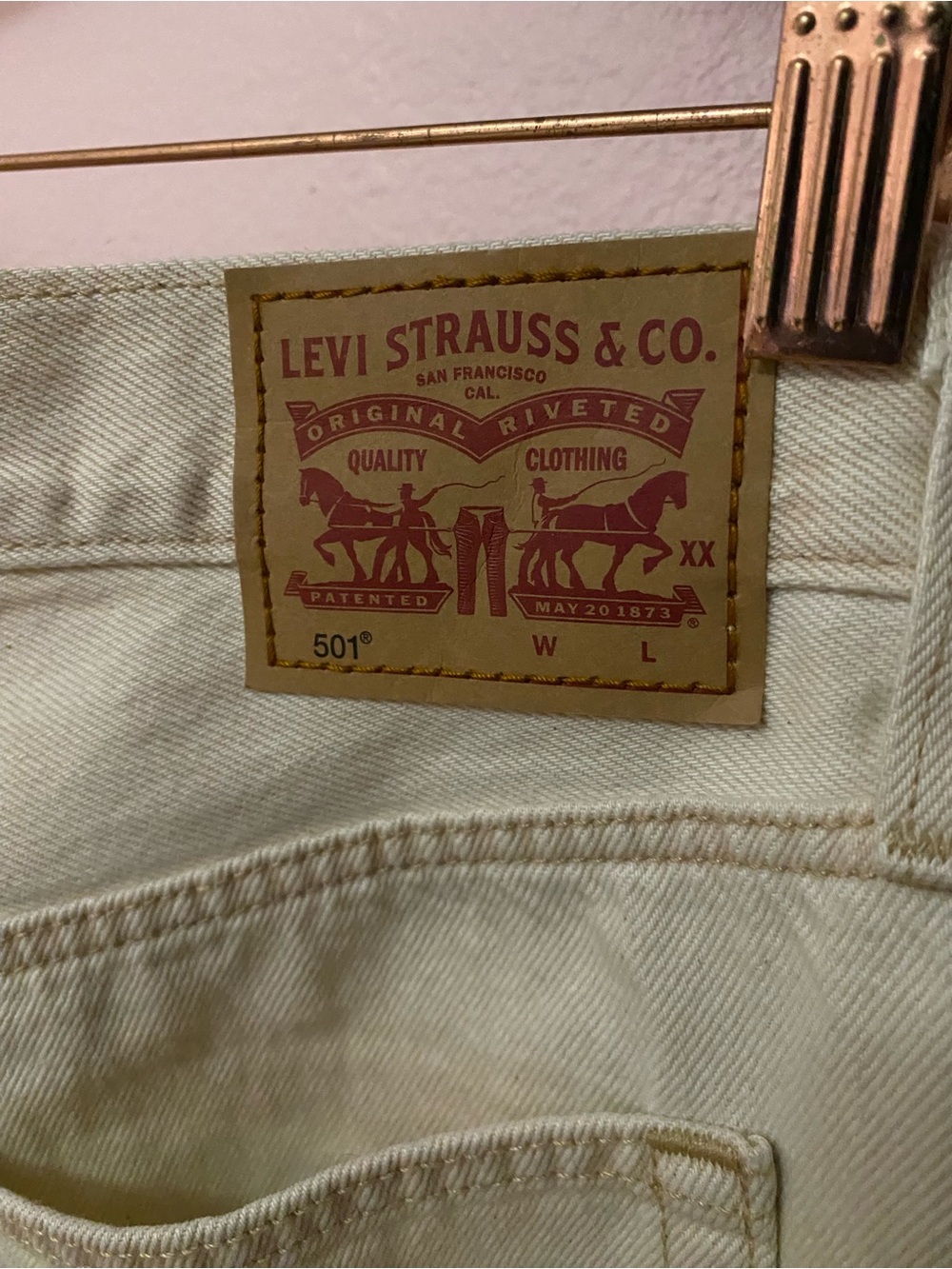Vintage Levi’s 501 jeans in oatmeal - Picture 3 of 5